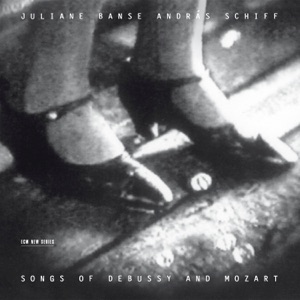 Songs Of Debussy und Mozart