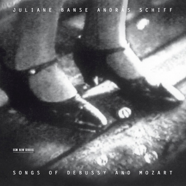Songs Of Debussy und Mozart