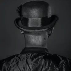 Ascolta Ross & The Wolf, guarda video musicali, leggi la biografia, vedi le date del tour & altro!