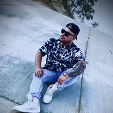 聆聽 J.Miiro、觀看音樂影片、閱讀小傳、查看巡演日期等！