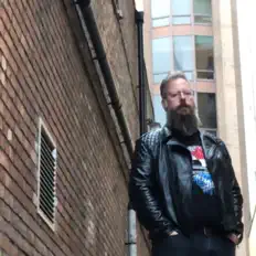 Polyatomic सुनें, म्यूज़िक वीडियो देखें, बायो पढ़ें, दौरे की तारीखें और बहुत कुछ देखें!