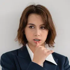 Listen to Keira Costelloe, watch music videos, read bio, see tour dates & more!