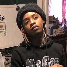 Poslechněte si interpreta Ten4Ace, sledujte hudební videa, přečtěte si životopis, podívejte se na data turné a další informace.