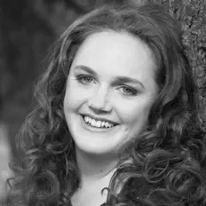 Kat Mills सुनें, म्यूज़िक वीडियो देखें, बायो पढ़ें, दौरे की तारीखें और बहुत कुछ देखें!