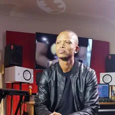 Escucha a Fortune, mira videos musicales, lee su biografía, consulta las fechas de las gira y más.