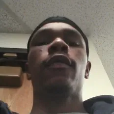 G1ne303を聴いたり、ミュージックビデオを鑑賞したり、経歴やツアー日程などを確認したりしましょう！