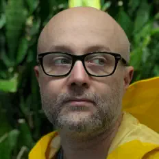 Notched Arrow सुनें, म्यूज़िक वीडियो देखें, बायो पढ़ें, दौरे की तारीखें और बहुत कुछ देखें!