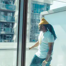 Listen to Young Cake, watch music videos, read bio, see tour dates & more!