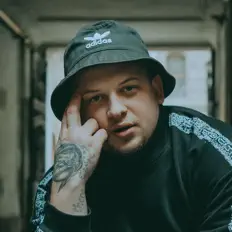 smallkudi을(를) 듣고, 뮤직 비디오를 보고, 약력을 읽고, 투어 일정 등을 확인하세요!