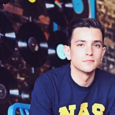 Listen to Forchinado, watch music videos, read bio, see tour dates & more!