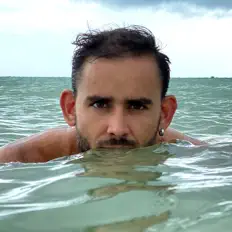 收听 Eugen Bravo、观看音乐视频、阅读小传、查看巡演日期等 ！