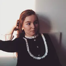 Escucha a Adelina Nuga, mira videos musicales, lee su biografía, consulta las fechas de las gira y más.