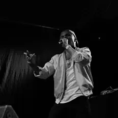 Sharif Blaqsoulを聴いたり、ミュージックビデオを鑑賞したり、経歴やツアー日程などを確認したりしましょう！