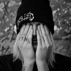 Sylum Unknown dinle, müzik videolarını izle, biyografisini oku, tur tarihlerini ve daha fazlasını gör!