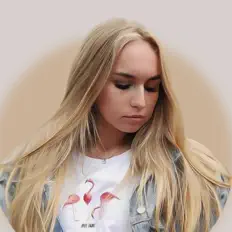 收听 Меморри、观看音乐视频、阅读小传、查看巡演日期等 ！