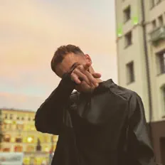 Poslechněte si interpreta GOTTI, sledujte hudební videa, přečtěte si životopis, podívejte se na data turné a další informace.