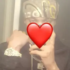 Posłuchaj wykonawcy Suavee Finesse, obejrzyj teledyski, przeczytaj biografię, zobacz daty tras koncertowych i nie tylko!