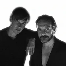 Posłuchaj wykonawcy 19 New Project, obejrzyj teledyski, przeczytaj biografię, zobacz daty tras koncertowych i nie tylko!