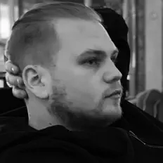 Posłuchaj wykonawcy AchTilli, obejrzyj teledyski, przeczytaj biografię, zobacz daty tras koncertowych i nie tylko!