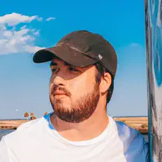 Ακούστε περιεχόμενο από Greg Hartley, παρακολουθήστε μουσικά βίντεο, διαβάστε το βιογραφικό, δείτε ημερομηνίες περιοδείας, και πολλά ακόμη!