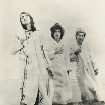 Listen to Andwellas Dream, watch music videos, read bio, see tour dates & more!