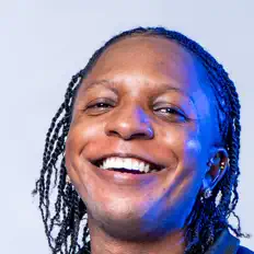 Dane Hype सुनें, म्यूज़िक वीडियो देखें, बायो पढ़ें, दौरे की तारीखें और बहुत कुछ देखें!