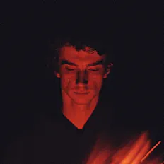 Marshall Abadeer सुनें, म्यूज़िक वीडियो देखें, बायो पढ़ें, दौरे की तारीखें और बहुत कुछ देखें!