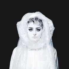 Escucha a STRAIGHT GIRL, mira vídeos musicales, lee la biografía, consulta fechas de giras y mucho más.