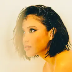 Sarah Usmanを聴いたり、ミュージックビデオを鑑賞したり、経歴やツアー日程などを確認したりしましょう！