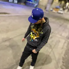 Skinny Pat सुनें, म्यूज़िक वीडियो देखें, बायो पढ़ें, दौरे की तारीखें और बहुत कुछ देखें!