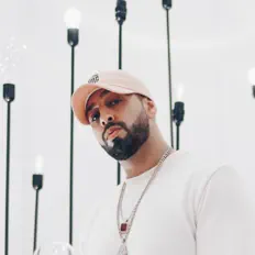 收听 L'omari、观看音乐视频、阅读小传、查看巡演日期等 ！