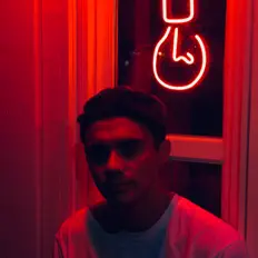 Dengarkan Martin X, tonton video musik, baca bio, lihat tanggal tur & lainnya!