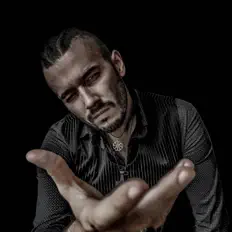 Ascolta Artemon, guarda video musicali, leggi la biografia, vedi le date del tour & altro!