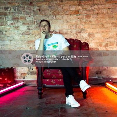 Viens Pats Mājās - Single