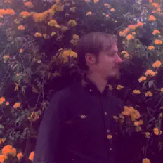 Escucha a Millay, mira videos musicales, lee su biografía, consulta las fechas de las gira y más.