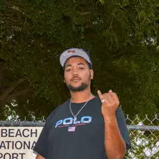 Ascolta Erose $hawty, guarda video musicali, leggi la biografia, vedi le date del tour & altro!