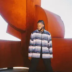 Keenon Rushを聴いたり、ミュージックビデオを鑑賞したり、経歴やツアー日程などを確認したりしましょう！