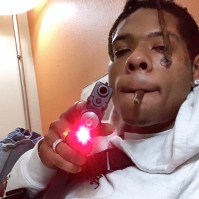 Not My Mans (feat. Agoff) - Single