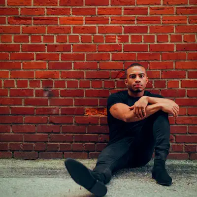 Listen to Leonnn, watch music videos, read bio, see tour dates & more!