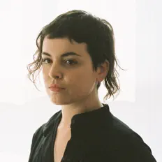 Ouça ROCH, assista a videoclipes, leia a biografia, veja as datas das turnês e mais!