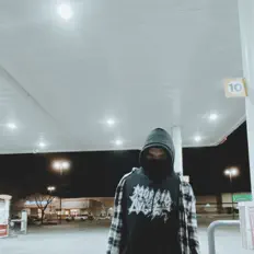 Écoutez Tyrellskrt, regardez des vidéoclips, lisez la biographie, consultez les dates de tournée et plus encore !