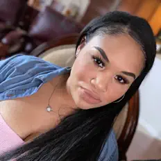 收听 Chelsey Aniece、观看音乐视频、阅读小传、查看巡演日期等 ！