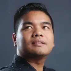 Dengarkan Sangpi, tonton video musik, baca bio, lihat tanggal tur & lainnya!