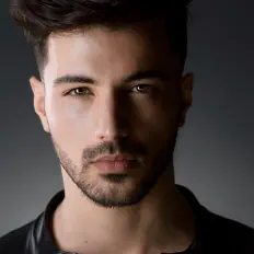 聆聽 Evgeny Genchev、觀看音樂影片、閱讀小傳、查看巡演日期等！