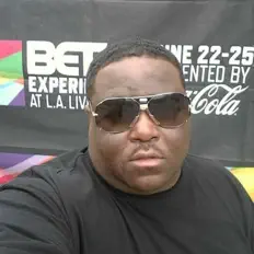 收听 DjDu、观看音乐视频、阅读小传、查看巡演日期等 ！