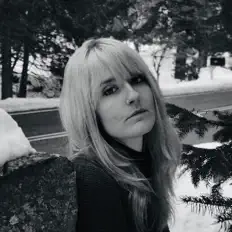 Sarah Paisley을(를) 듣고, 뮤직 비디오를 보고, 약력을 읽고, 투어 일정 등을 확인하세요!