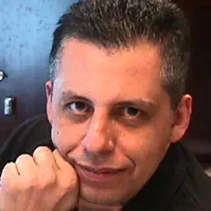 Escucha a Daniel Coloprisco, mira vídeos musicales, lee la biografía, consulta fechas de giras y mucho más.