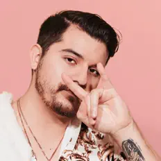 Posłuchaj wykonawcy Jonny Phoenix, obejrzyj teledyski, przeczytaj biografię, zobacz daty tras koncertowych i nie tylko!