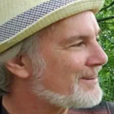 Kevin Maherを聴いたり、ミュージックビデオを鑑賞したり、経歴やツアー日程などを確認したりしましょう！