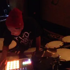 Listen to TAKAYUKI HASHIGUCHI, watch music videos, read bio, see tour dates & more!